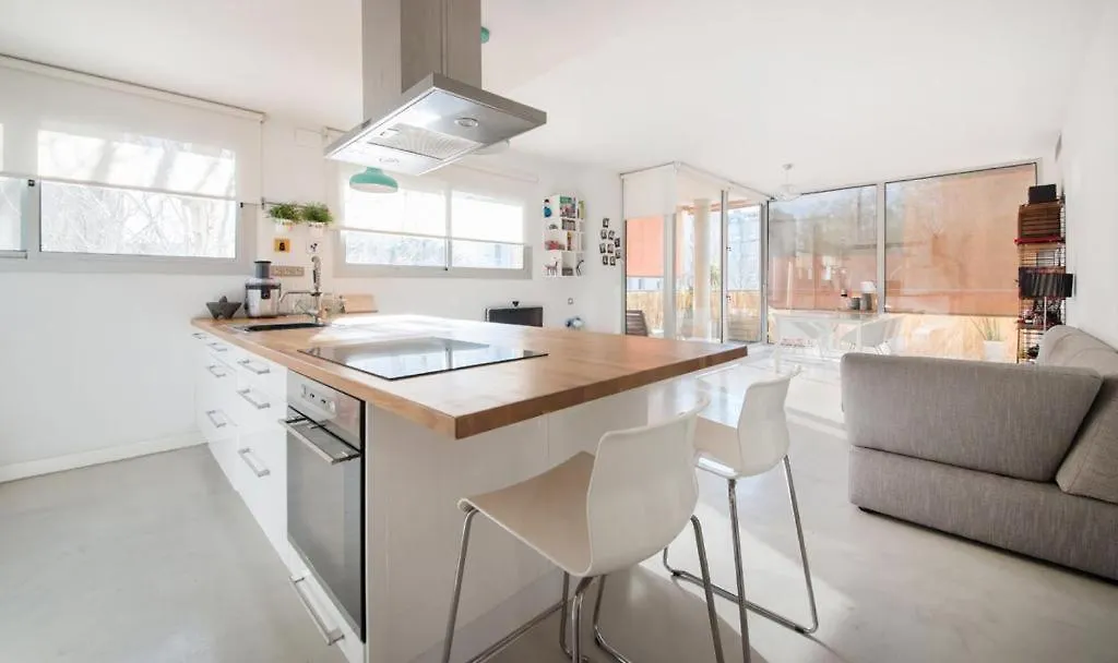 Magnificent Apartment Close To The Beach Sant Adria de Besos