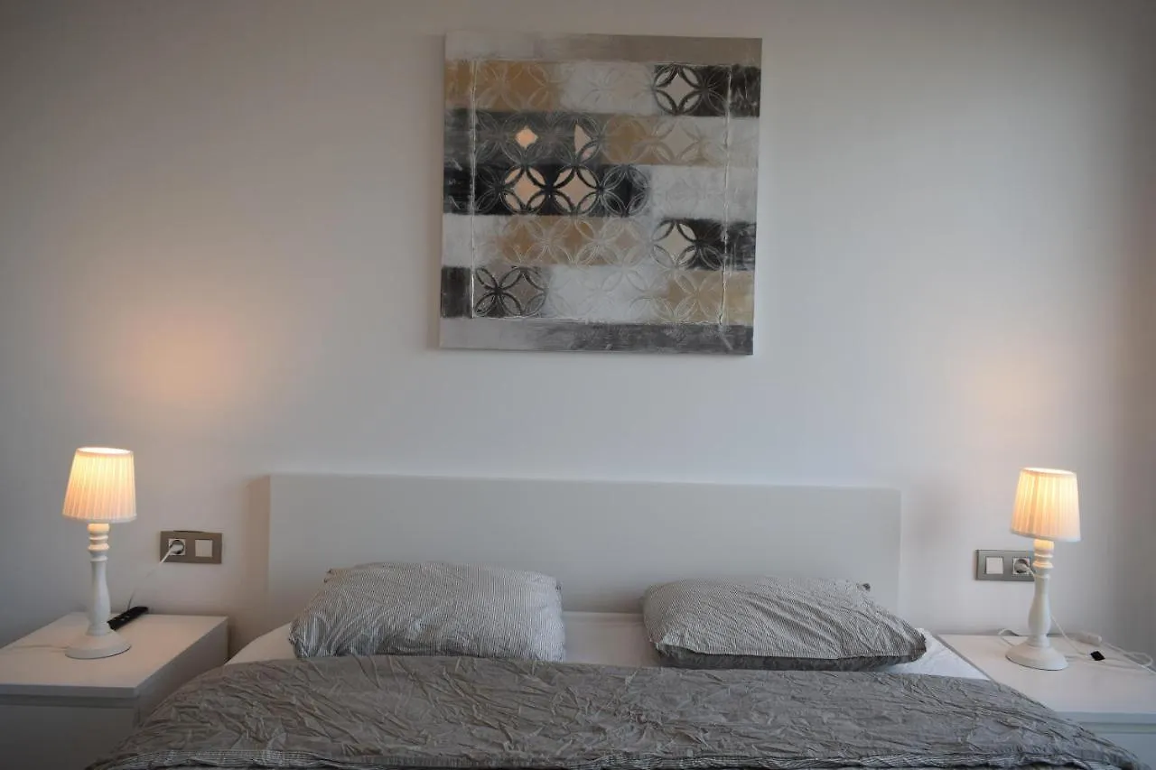 Magnificent Apartment Close To The Beach Sant Adria de Besos