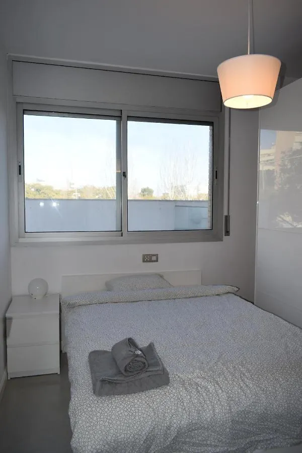 Magnificent Apartment Close To The Beach Sant Adria de Besos Spain